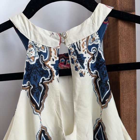 Flowy Mini Summer Dress - Picture 6 of 8